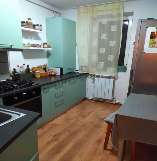 Apartament cu 2 camere, mobilat în Plopilor