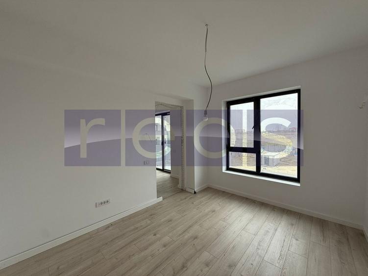 Apartament cu 2 camere semidecomandat în Sisești
