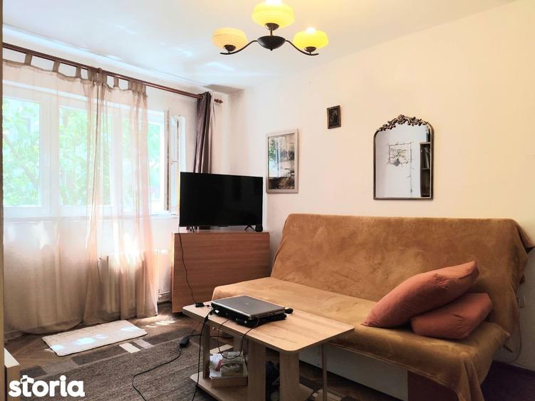 Apartament cu 3 camere în Nufărul