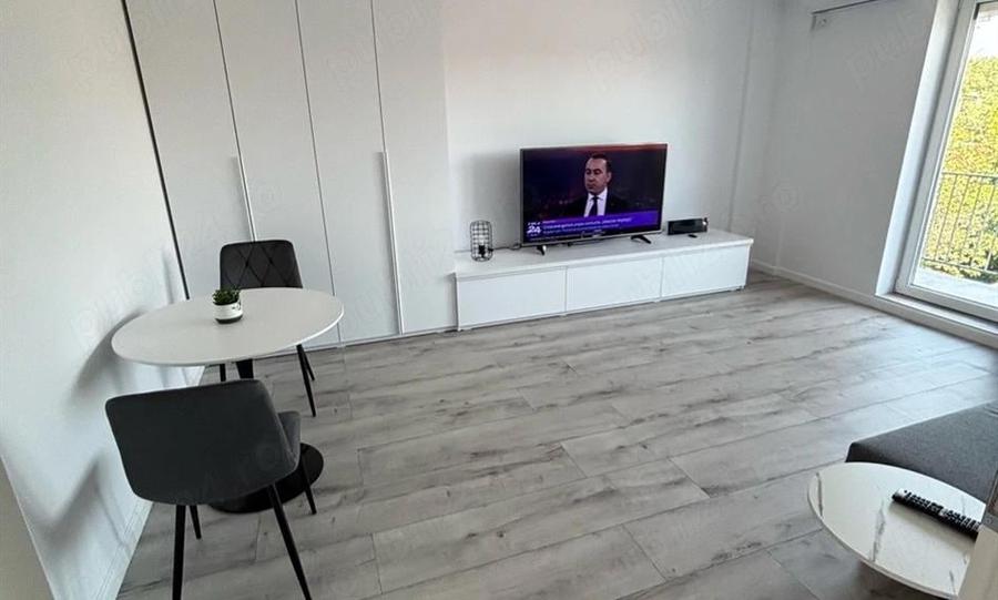 Apartament cu 2 camere decomandat în Andronache