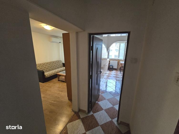Apartament cu 2 camere decomandat în Crângași