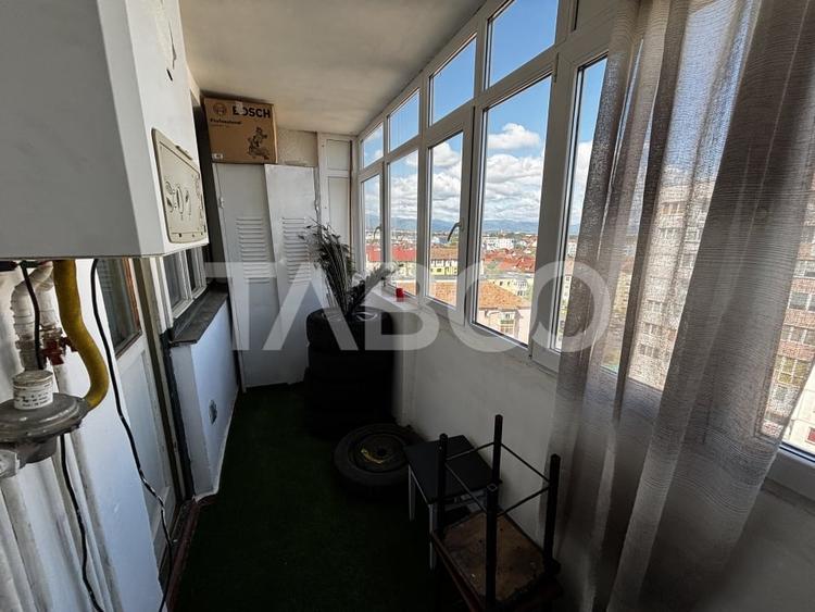 Apartament cu 2 camere semidecomandat, mobilat în Mihai Viteazul