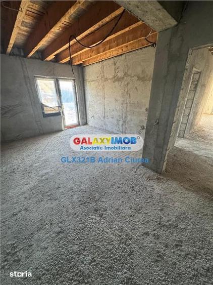 Casă cu Teren 443 Mp în Aninoasa