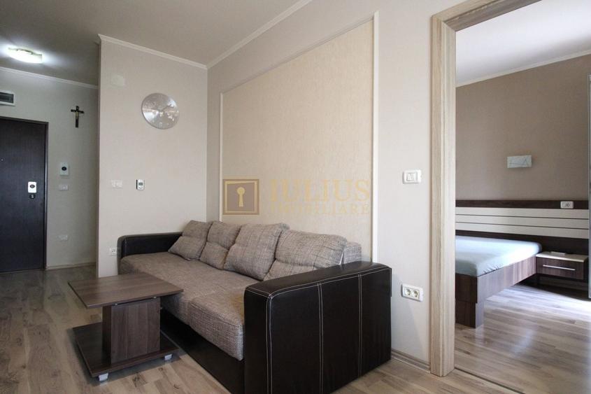 Apartament cu 2 camere semidecomandat, mobilat în Fratelia