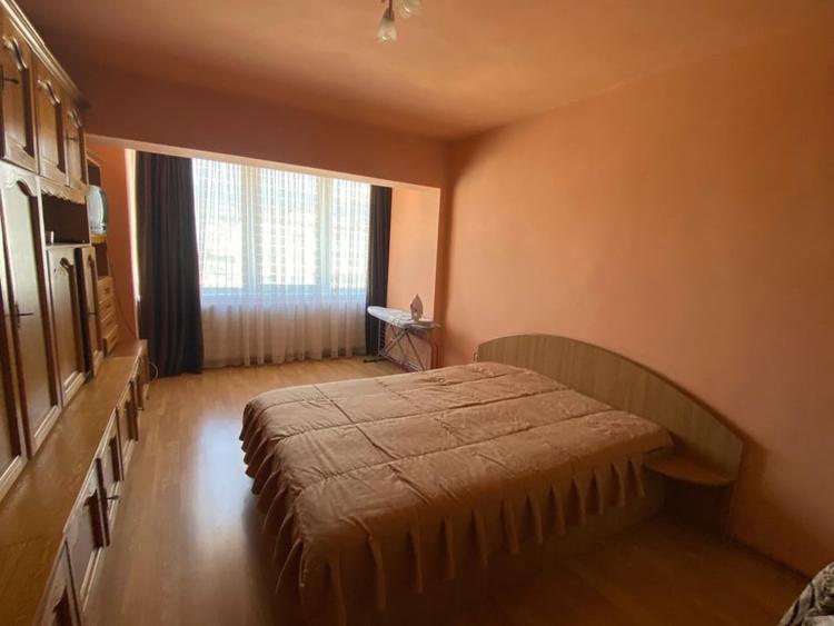 Apartament cu 2 camere decomandat, mobilat în Cetate — fotografia 1