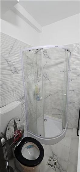 Apartament cu 2 camere decomandat, mobilat în Universitate