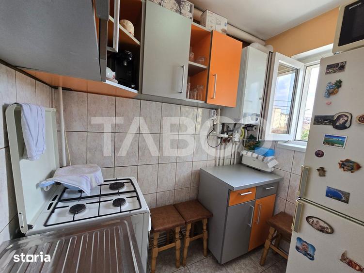 Apartament cu 2 camere nedecomandat, mobilat în Țiglari