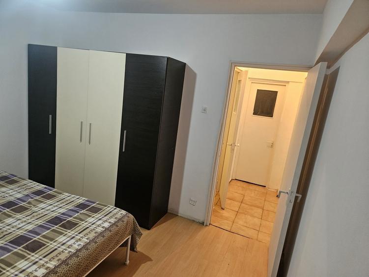 Apartament cu 2 camere decomandat în Exterior Vest