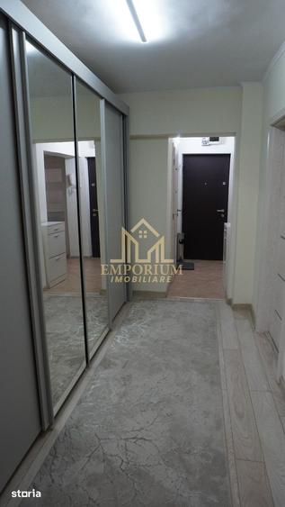 Apartament cu 3 camere decomandat, mobilat în Mănăștur