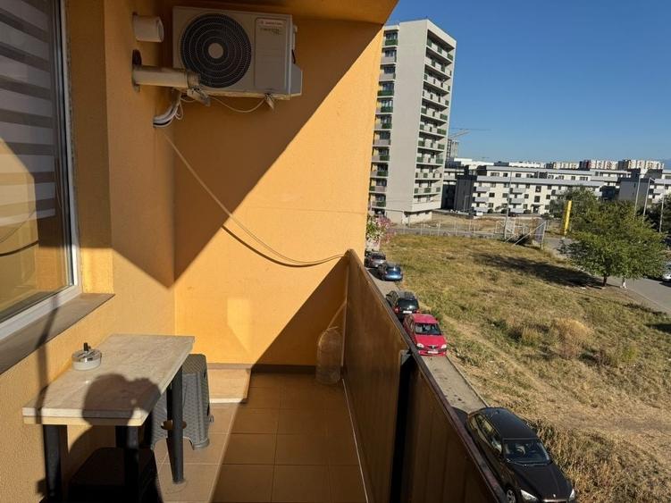Apartament cu 3 camere în Sud