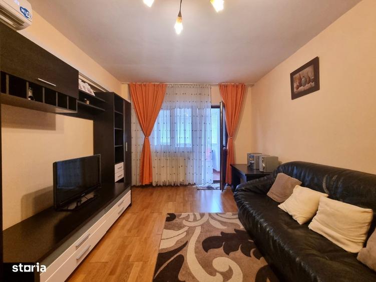 Apartament cu 2 camere decomandat, mobilat în Ultracentral