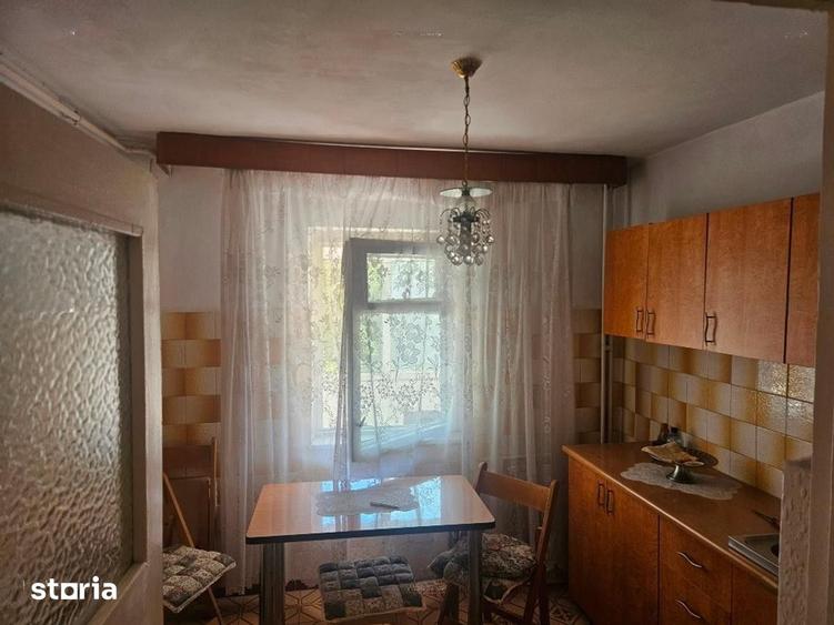 Apartament cu 2 camere decomandat în Gara