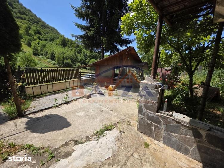 Casă cu 3 camere cu Teren 700 Mp în Baia Sprie