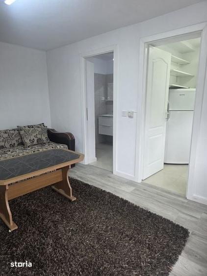 Inchiriez garsoniera la casa ,parter,18 mp str.Magheranului - 1