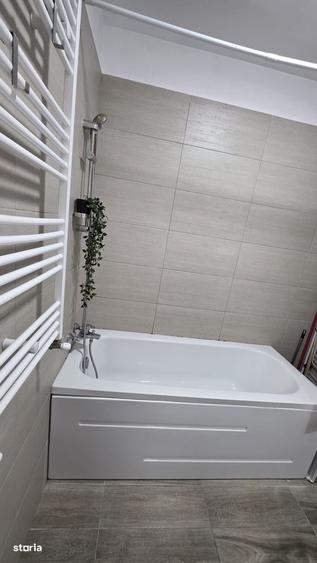 Apartament cu 2 camere decomandat în Exterior Vest