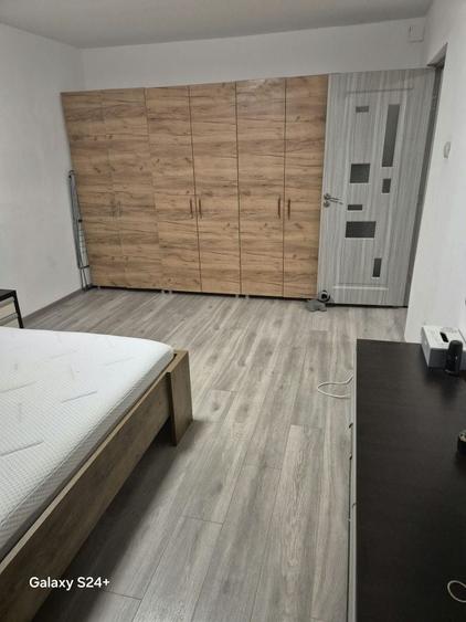 Garsonieră decomandată în Exterior Vest