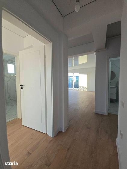 Apartament cu 3 camere decomandat în Dobroești