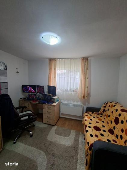 2200 mp + casa locuibila | Mosoaia-Hinte?ti | 5 km Pite?ti - 16