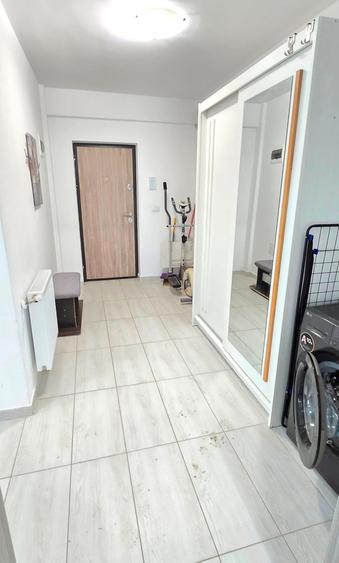 Apartament cu 2 camere decomandat, mobilat în Galata