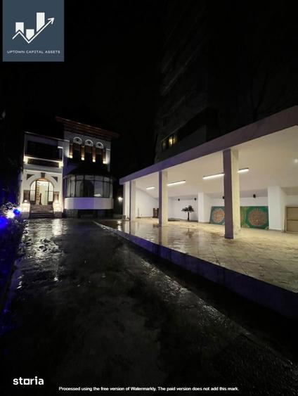 Casă cu 10 camere cu Teren 760 Mp în Grivița