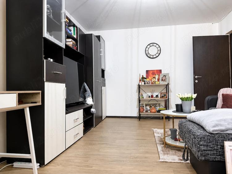 Apartament cu 3 camere decomandat, mobilat în Bucovina