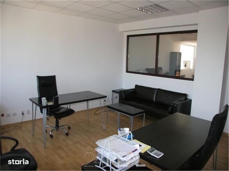 Spațiu comercial, de 1,090 mp, în Domenii