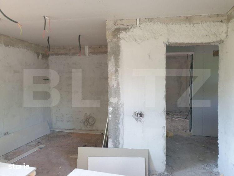 Casă cu 4 camere cu Teren 1000 Mp în Central