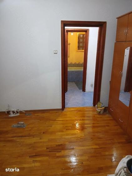 Apartament cu 2 camere în Podu Roș