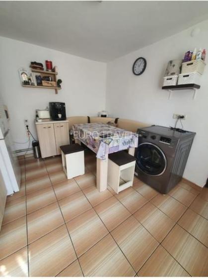 Casă individuală cu 3 camere cu Canalizare în Zona Industrială