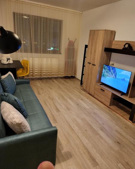 Apartament cu 2 camere decomandat în Bratia din Deal
