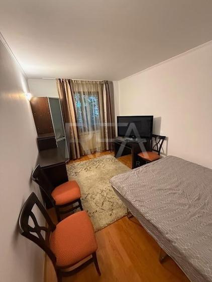 Apartament cu 3 camere semidecomandat, mobilat în Aviației