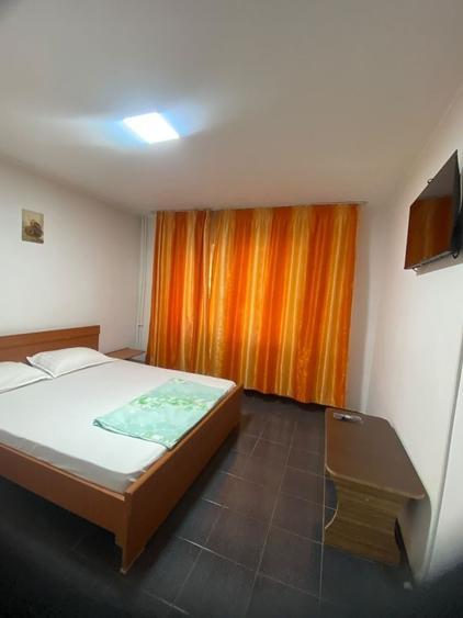 Ofer spre inchiriere ap.2 cam.dec,langa Penny 1 Navodari,jud.Constan - 1