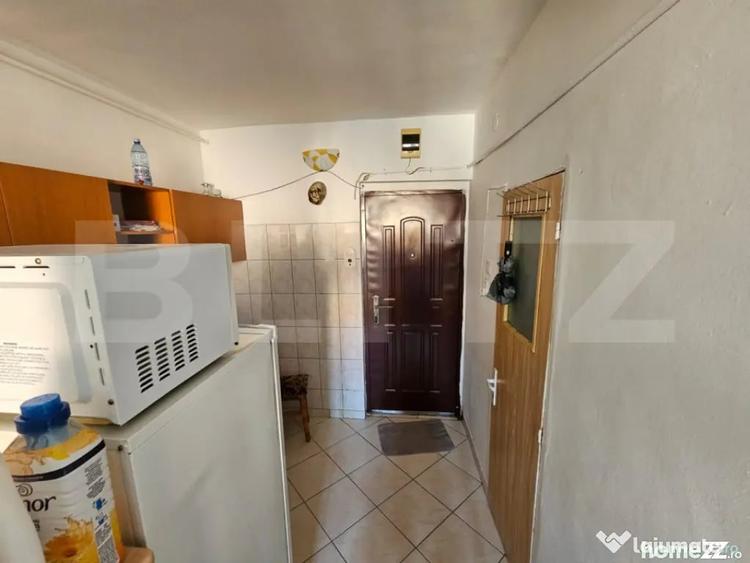 Garsonieră decomandată în Noua