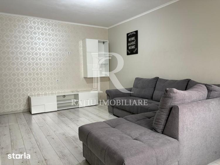 Apartament cu 3 camere decomandat în Decebal