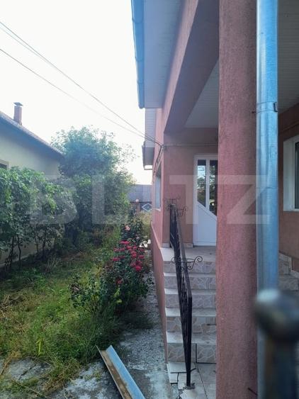 Casă individuală cu 4 camere cu Canalizare în Nord-Vest
