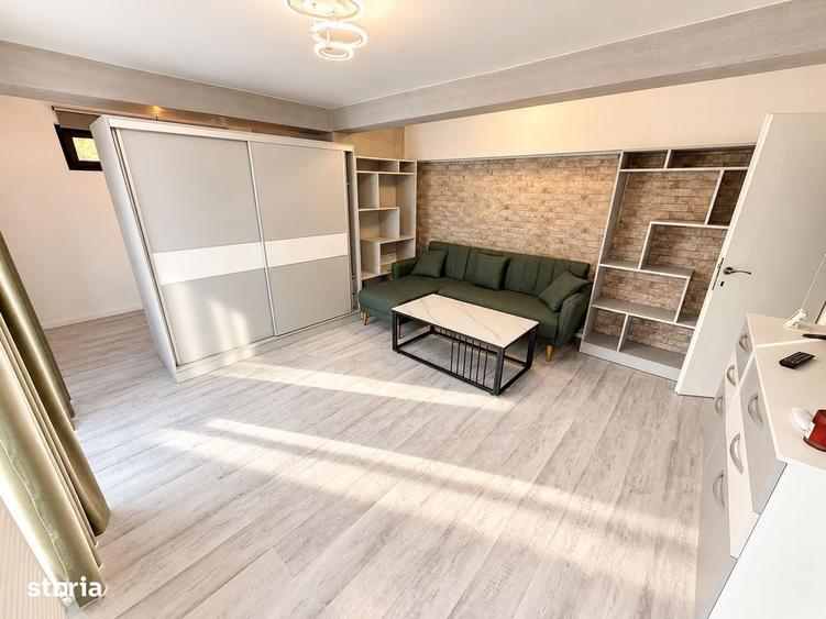 Garsonieră în Valea Adâncă