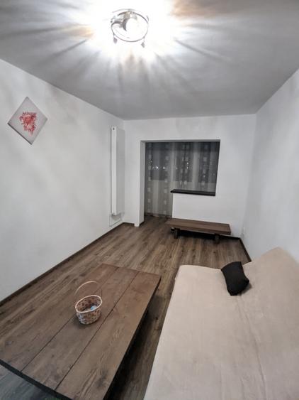 Apartament cu 2 camere decomandat în Iris