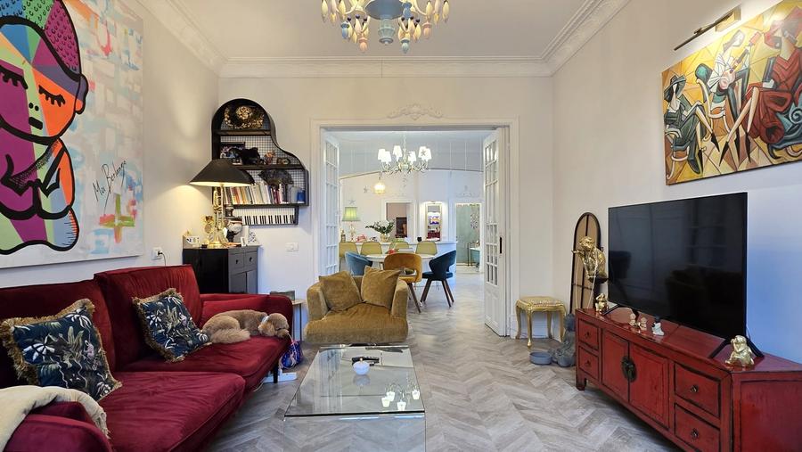 Apartament cu 5 camere decomandat în Domenii
