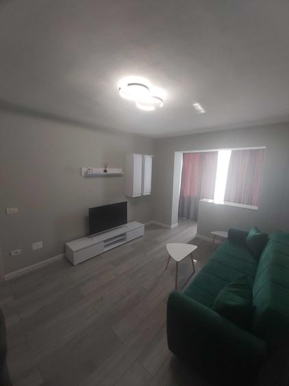 Inchiriez apartament 2 camere - 1