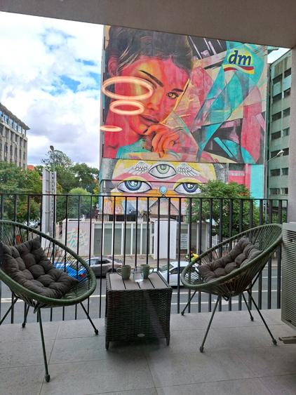 Apartament cu 3 camere decomandat în Central