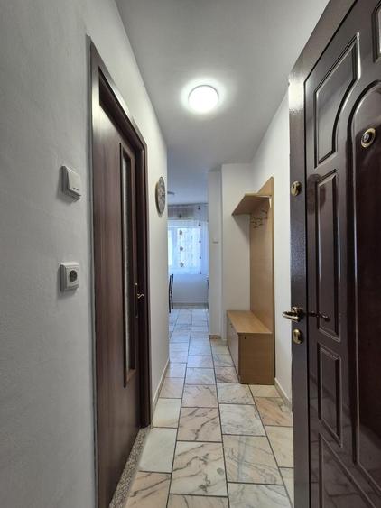 Garsonieră decomandată în Lujerului