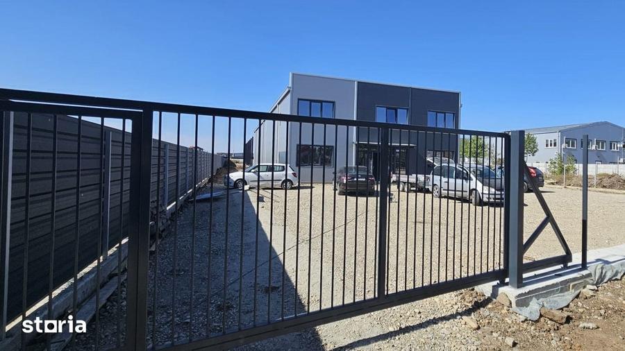 Spațiu comercial, de 590 mp, în Central