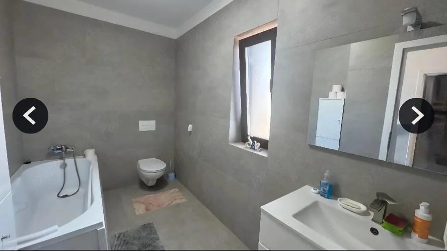 Casă cu 5 camere cu Teren 250 Mp în Săcălaz