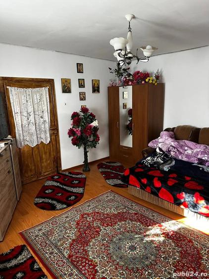 Casă cu 3 camere cu Teren 919 Mp în Exterior Vest