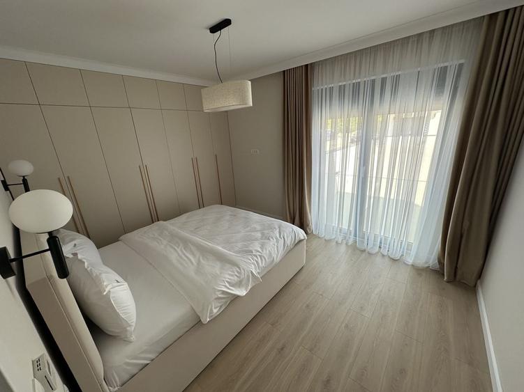 Apartament cu 2 camere decomandat în Lipovei