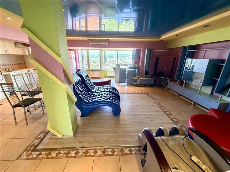 Apartament cu 3 camere decomandat, mobilat în Aeroport
