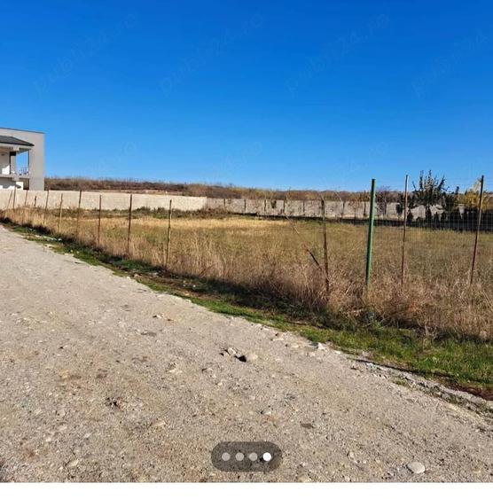 Teren de 500 mp, în Central