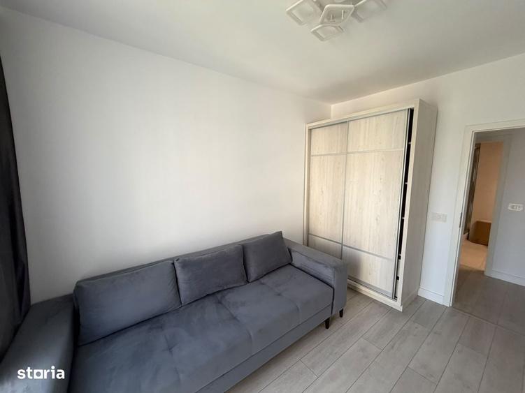 Apartament cu 3 camere în Tractorul