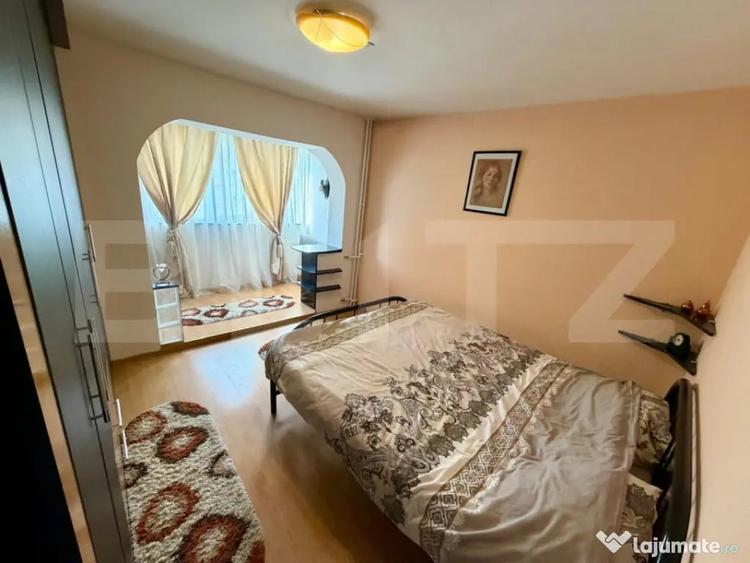Apartament cu 2 camere decomandat în 1 Mai