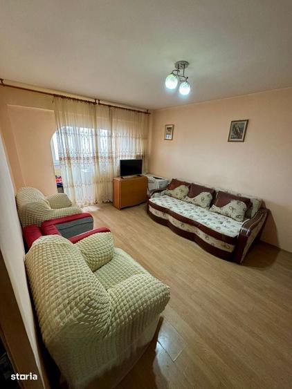 Apartament cu 2 camere decomandat în Albești